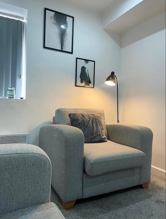 2 Bed Apartment In Bham City Centre W Parking เบอร์มิงแฮม ภายนอก รูปภาพ